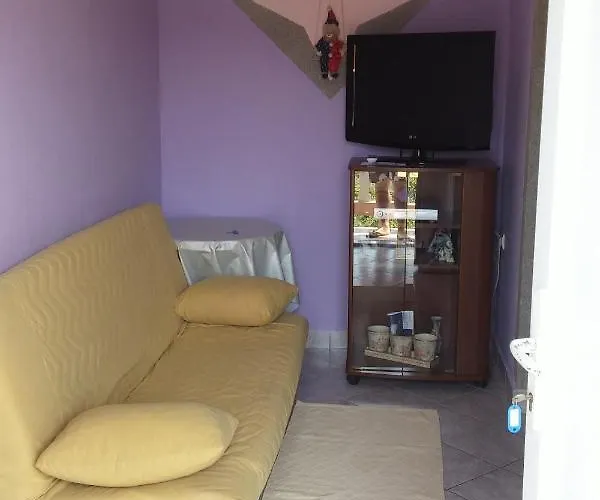 Apartman By The Sea Lopar, Rab - 12534 *